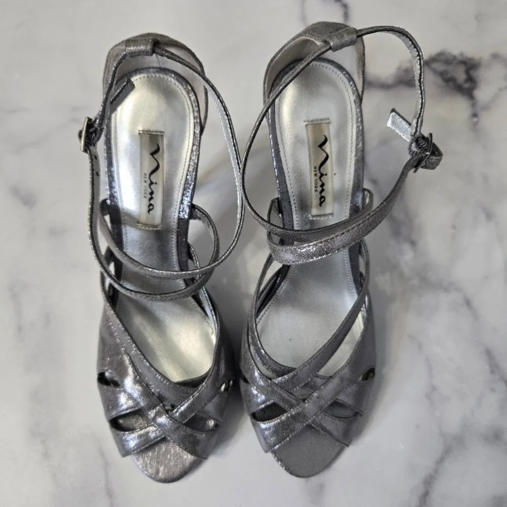 Nina Strappy Sandals Womens 8‎ Silver Metallic Dress Heels Peep Toe Formal Party